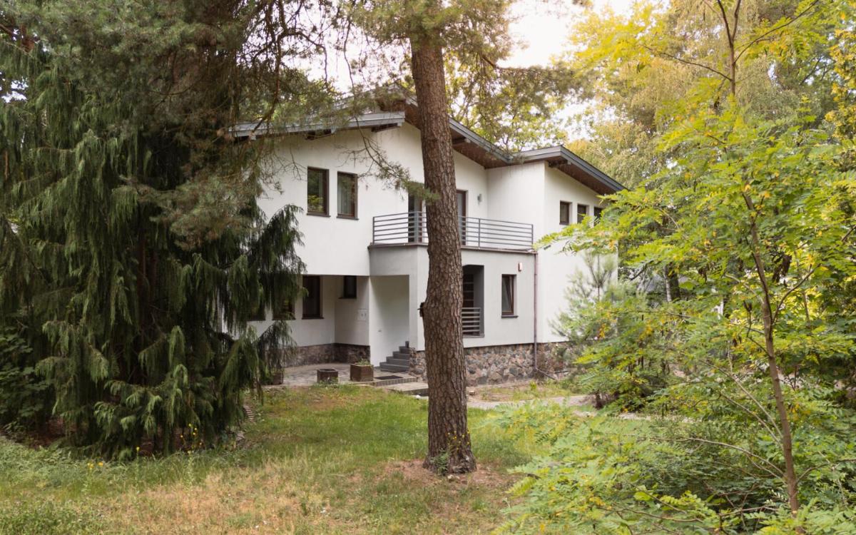 Huge Villa - 7 Bedrooms - Konstancin