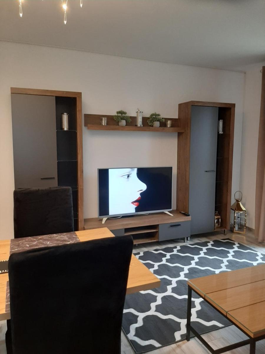 Kameralny Apartament z Balkonem