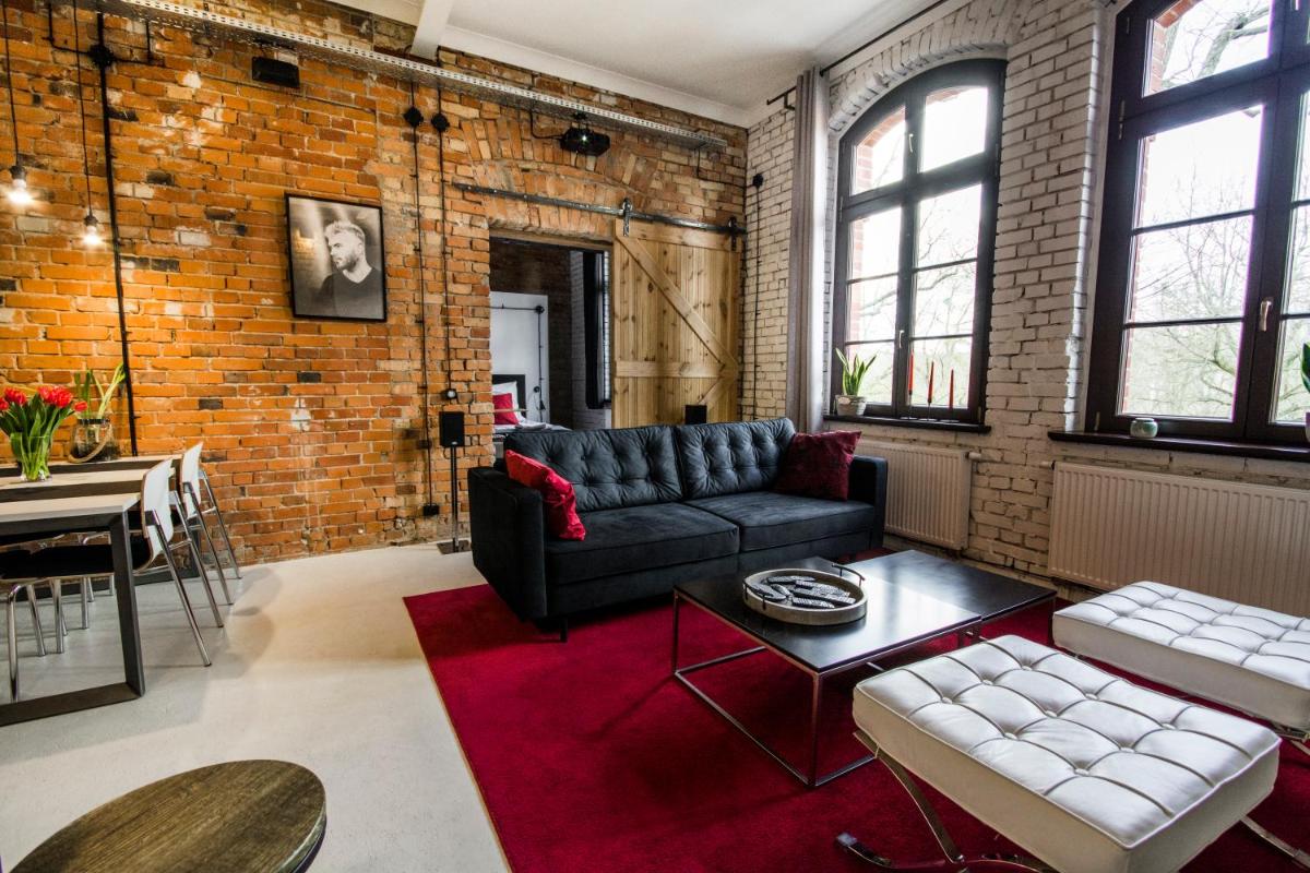 LOFT apartment 200m to Old Town wi-fi