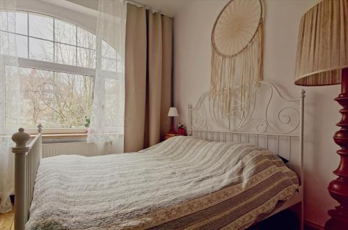 Marcówka M4 - duży apartament w historycznej willi z ogrodem