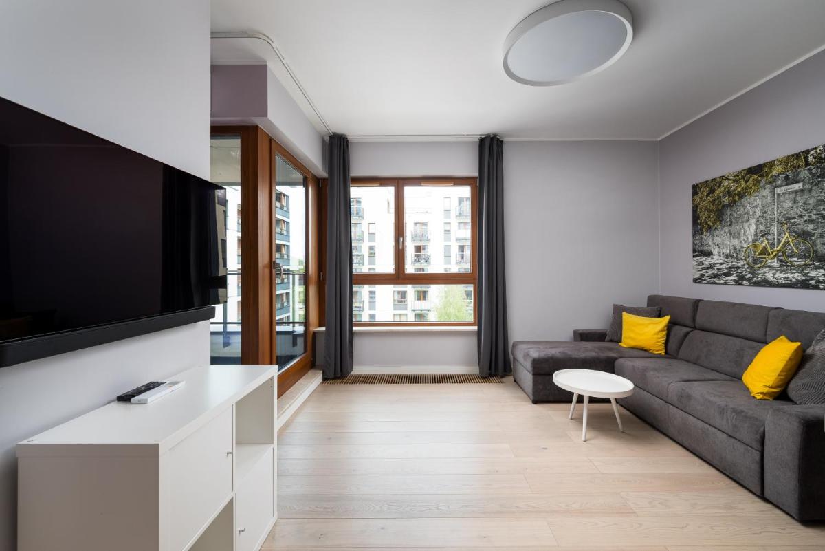 Metro Wierzbno Stylish Apartment