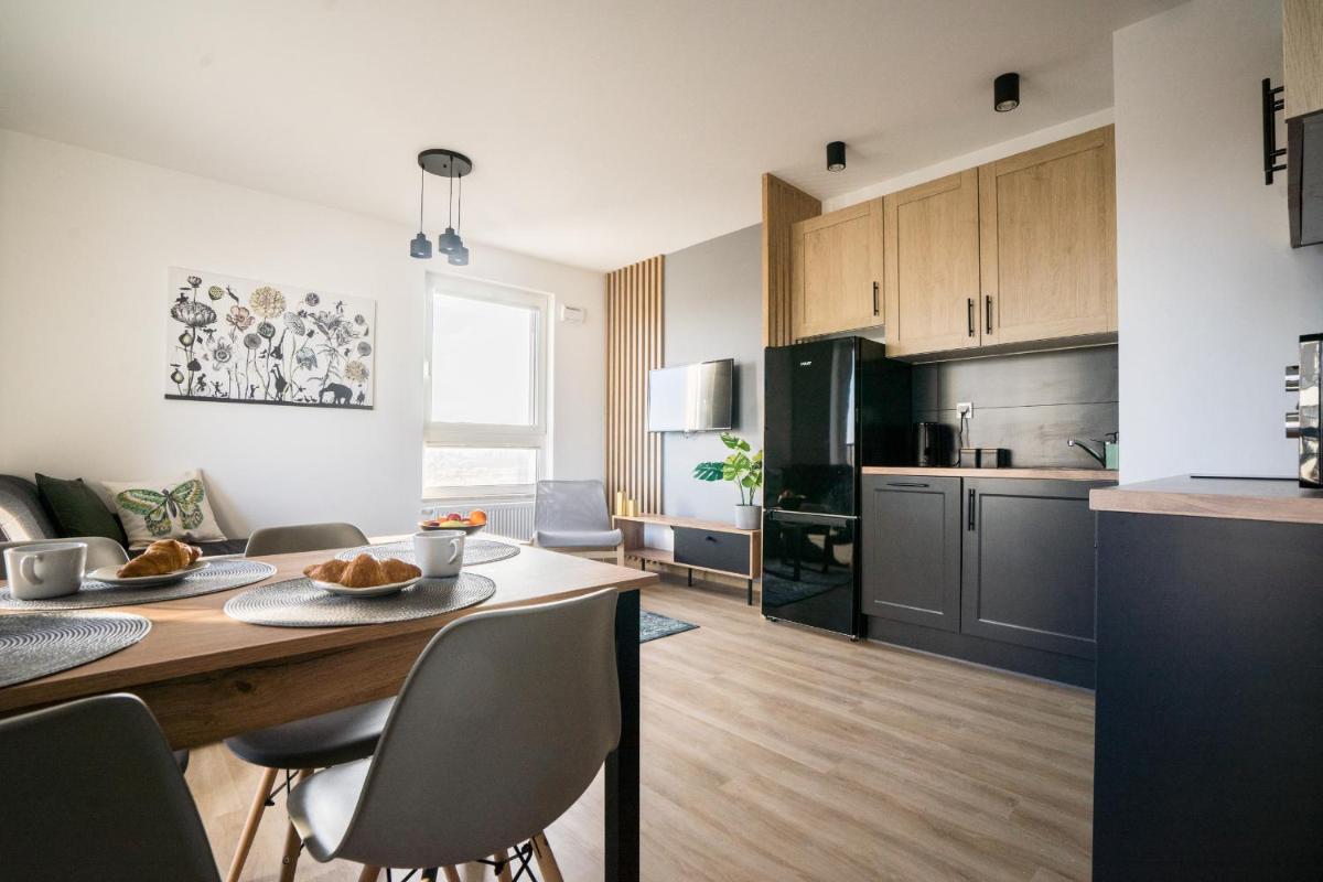 Bizapartments - Modern Flats with Parking