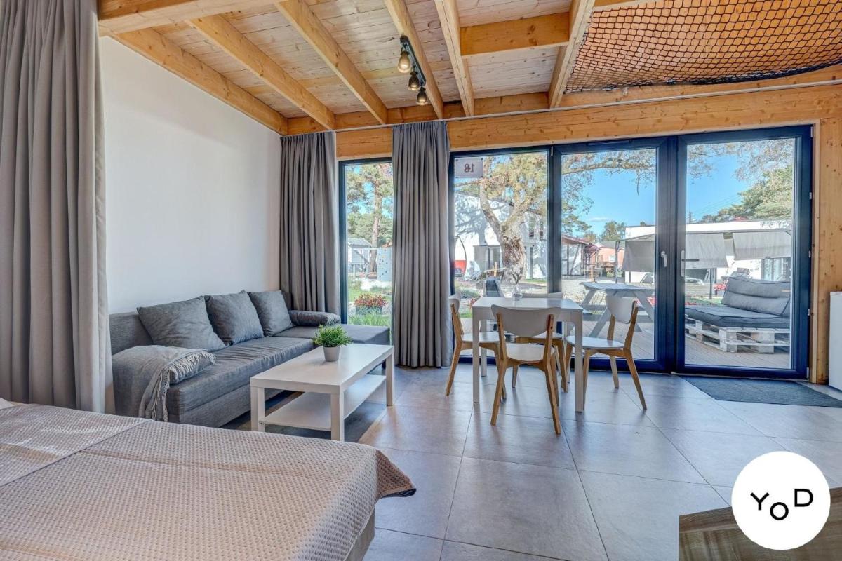 Nettes Ferienhaus in Pustkowo mit Eigener Terrasse