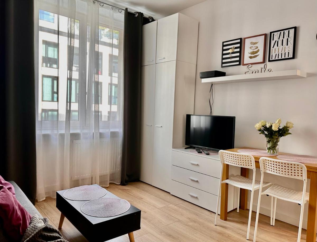 Nice Place 2 rooms Apartment
