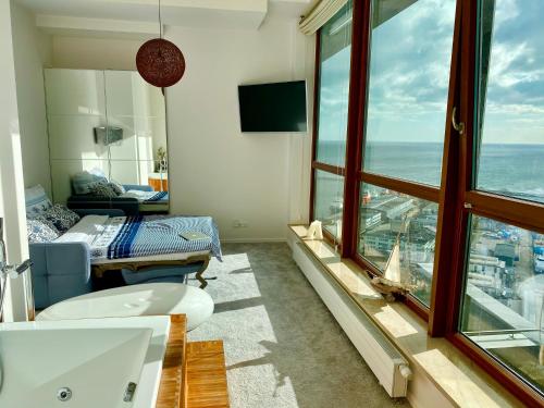 SEA TOWERS PENTHOUSE 23-24 Two-Floors Sea View Panoramic Terrace 110m2 !!! jacuzzi