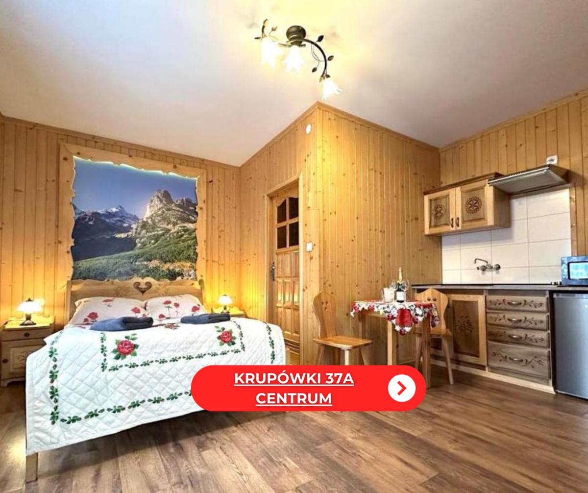 Wesoła Chatka - Krupówki 37a -CENTRUM