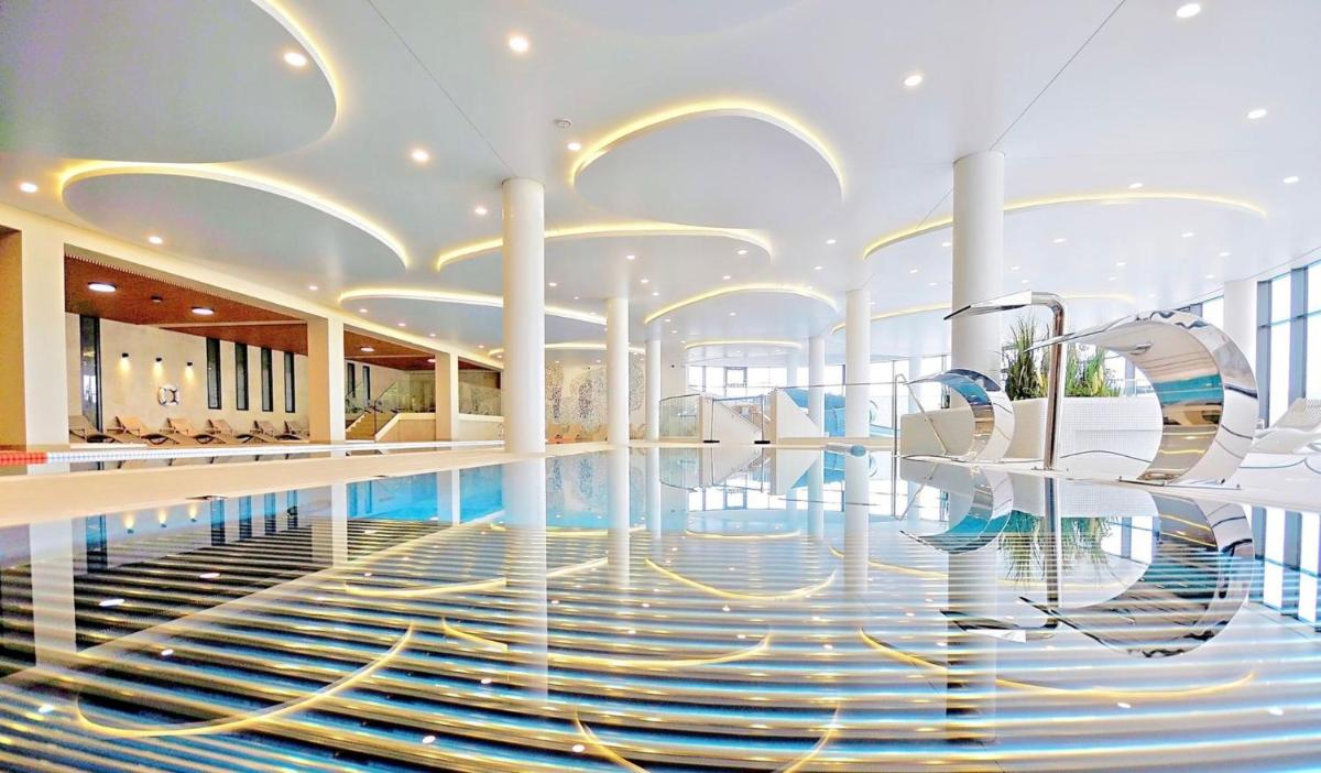 Polanki Aqua D14 Hampton Pool & Spa