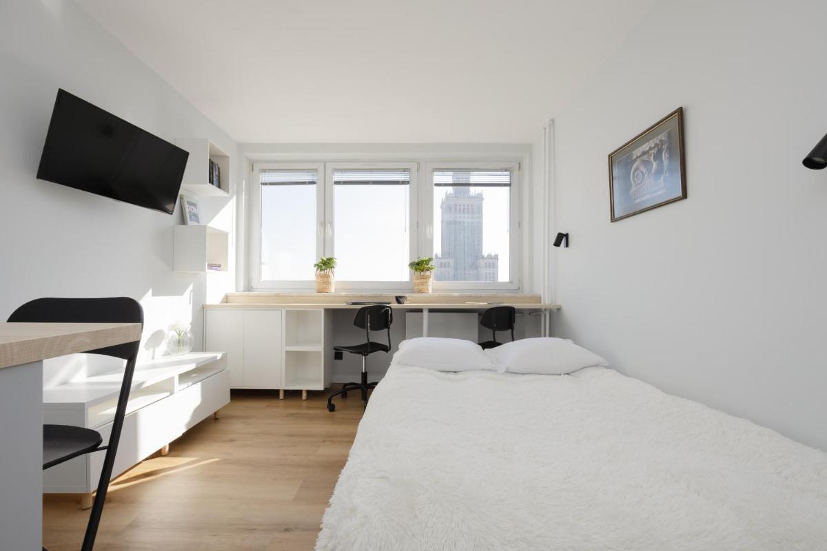 Pretty Studio Apartment in Warsaw City Centre by Noclegi Renters