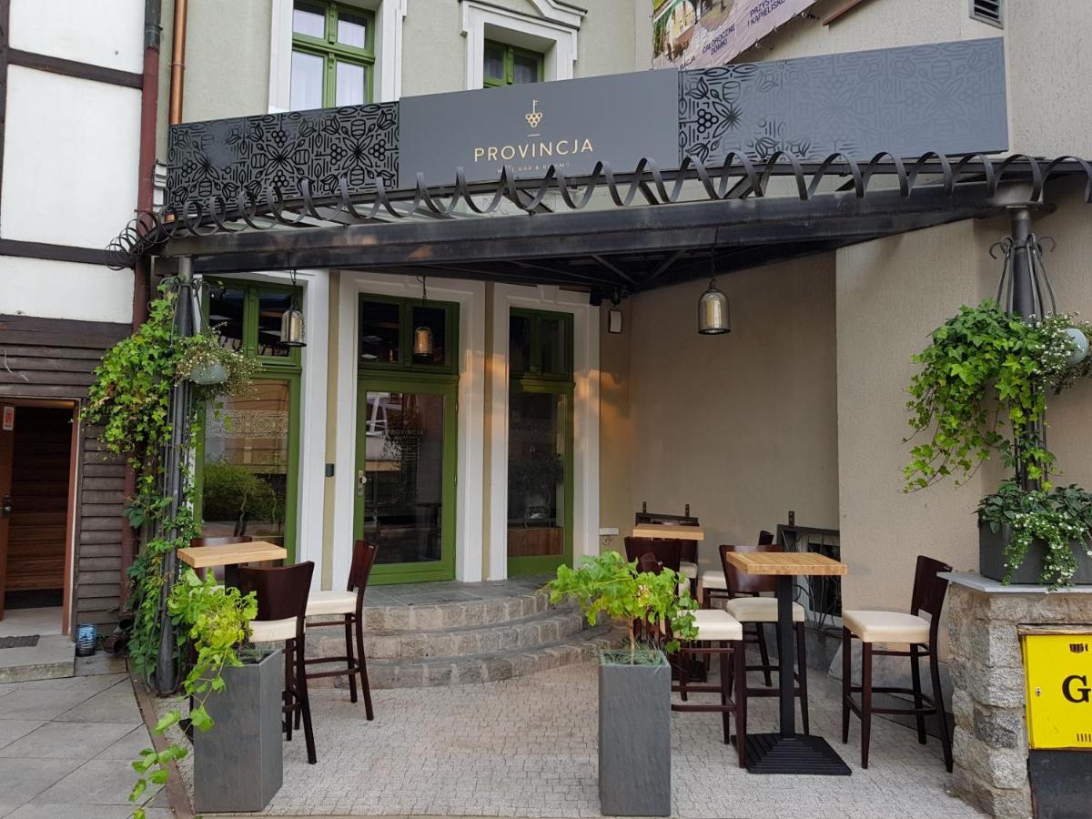 Provincja Winebar & Rooms