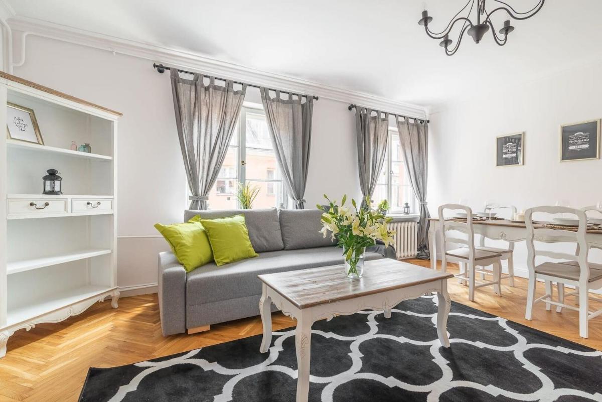 Rent like home - Senatorska 7