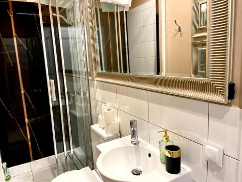 Cloud 9 King Size Bed - Old Town View Gdansk Ogarna