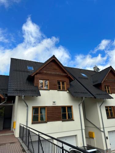 Śnieżkowe Love - dwupoziomowy apartament z garażem