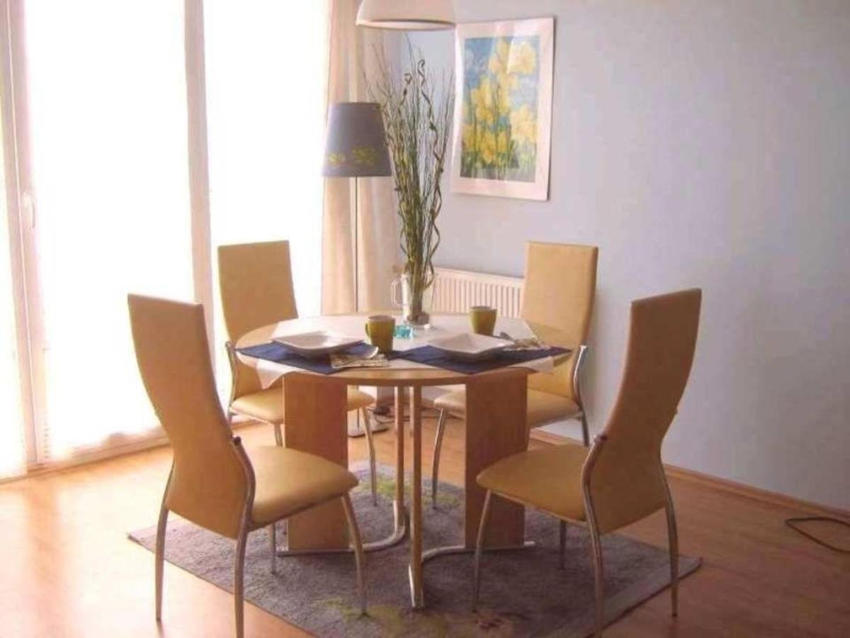 Helle Ferienwohnung in Kolberg mit Großem Balkon