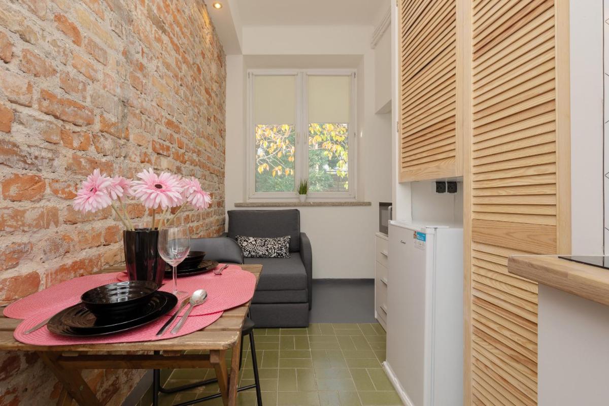 Studio Metro Wilanowska Warsaw Mokotów by Noclegi Renters