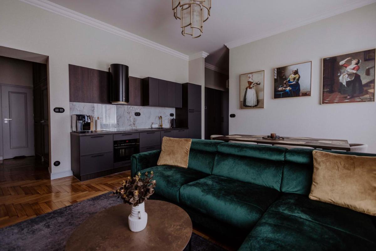 Pearl in the heart of Cracow, wonderful apartment, 110scm, 4 rooms