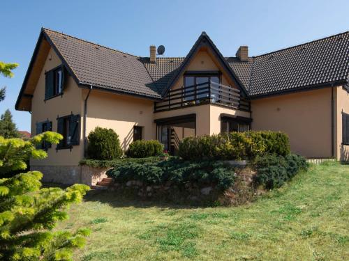 Holiday Home Anna by Interhome