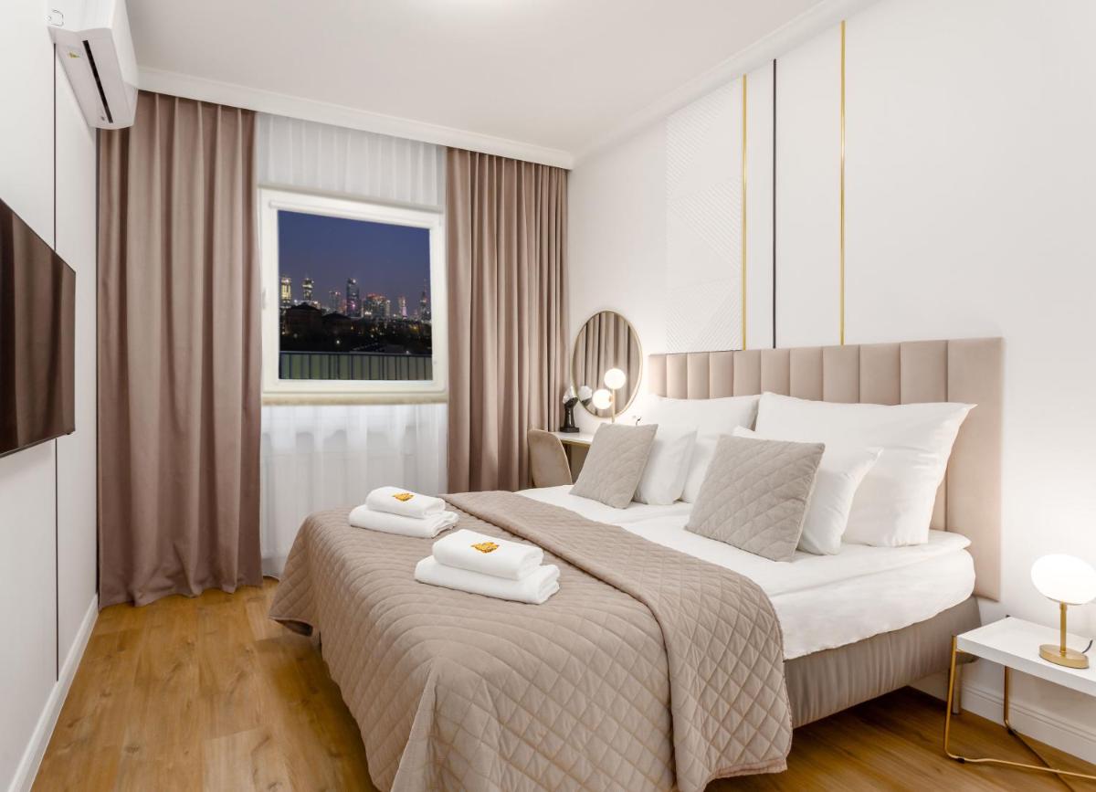 Warsaw View Prestige Apartment