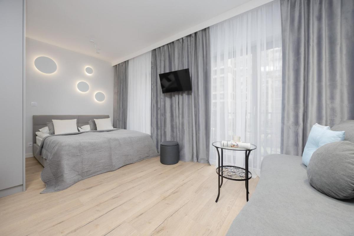 Warszawa Studio dla 4 osób & Balkon by Noclegi Renters