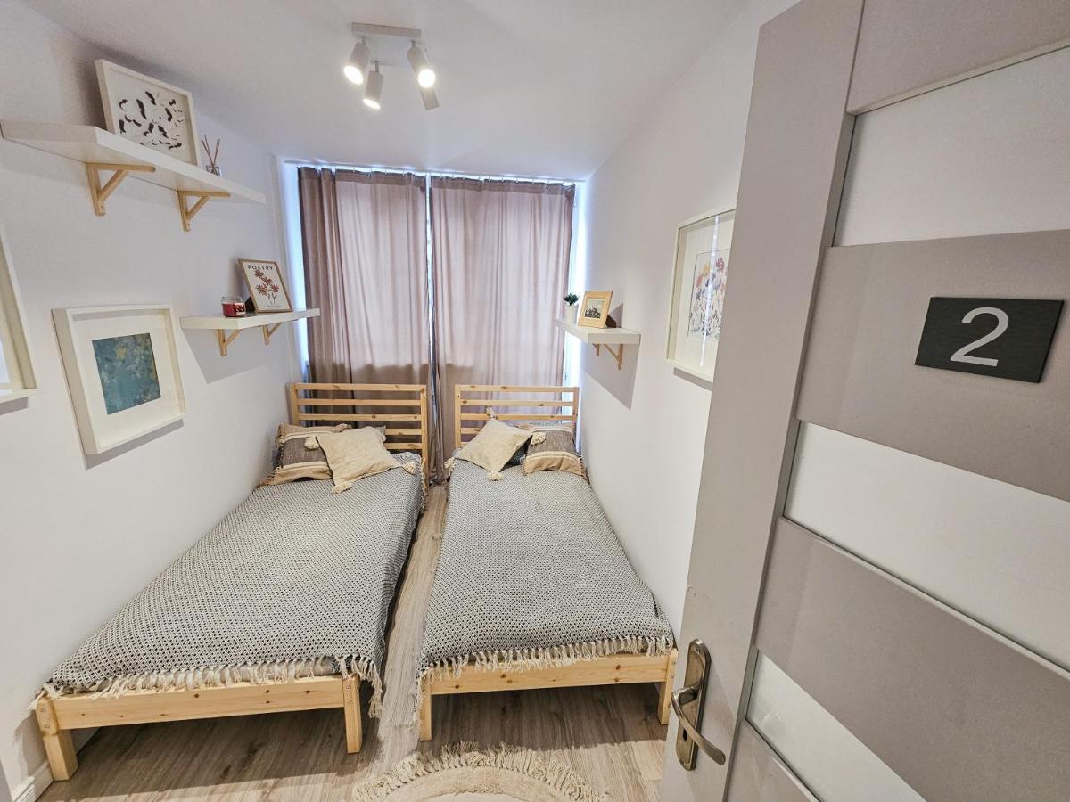 White Apartment Grzybowska