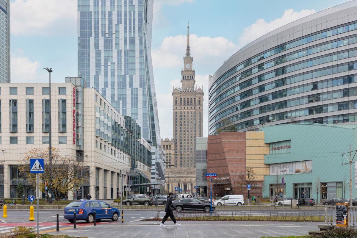 Złota Apartment Center of Warsaw by Noclegi Renters
